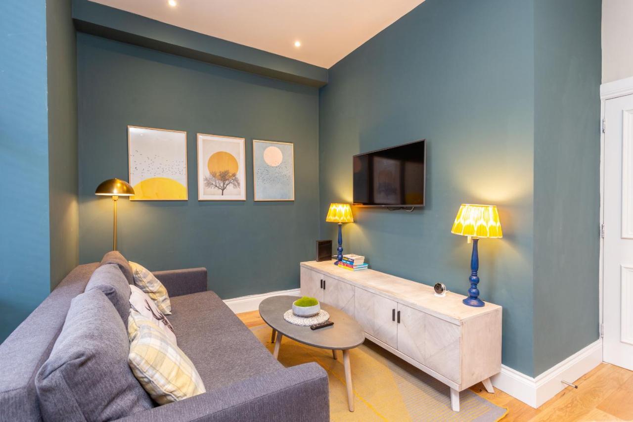 Royal 2Bed Apartment City Center 爱丁堡 外观 照片